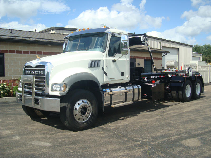 2020 Mack Roll Off For Sale